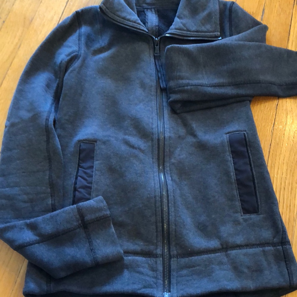 LULULEMON zip up hoodie